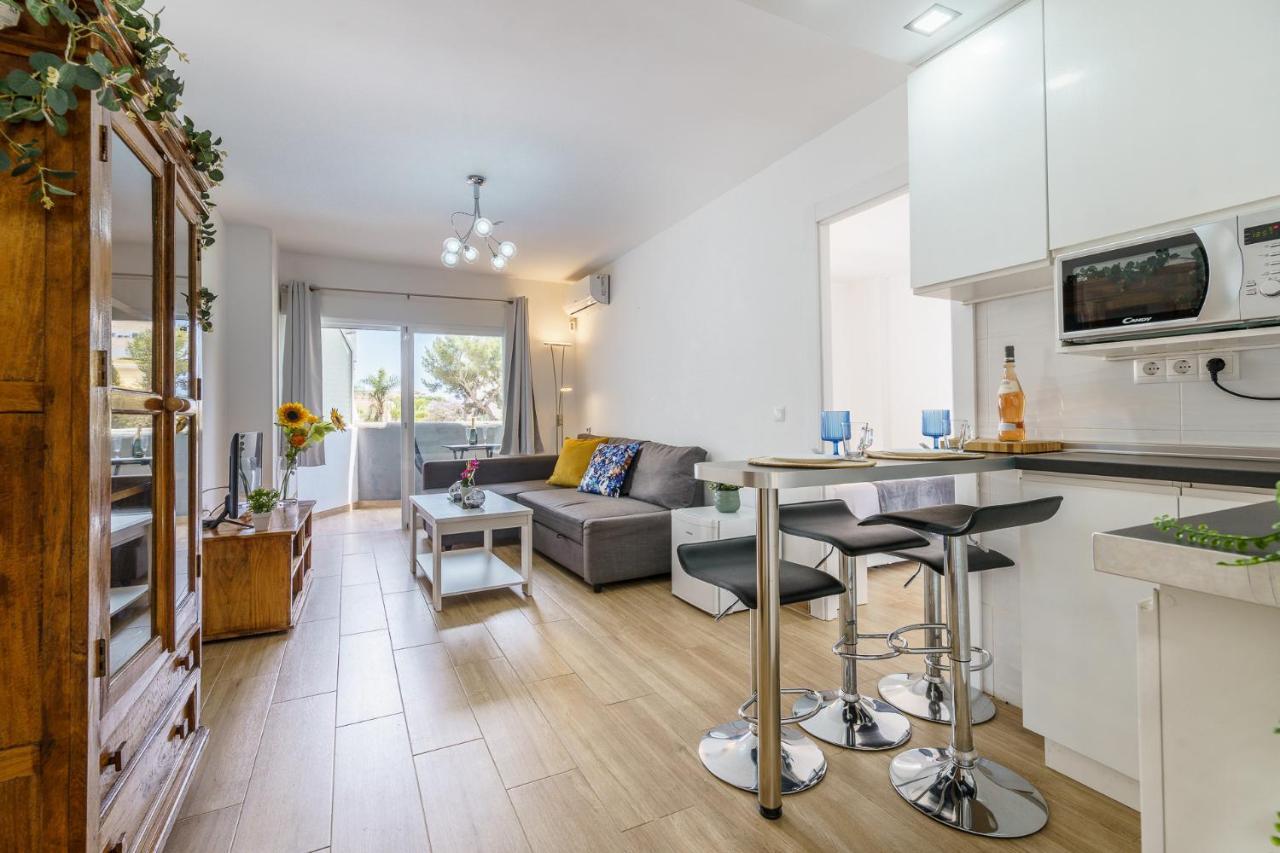 Malagasuite Comfort Home And Pool ตอร์เรโมลิโนส ภายนอก รูปภาพ